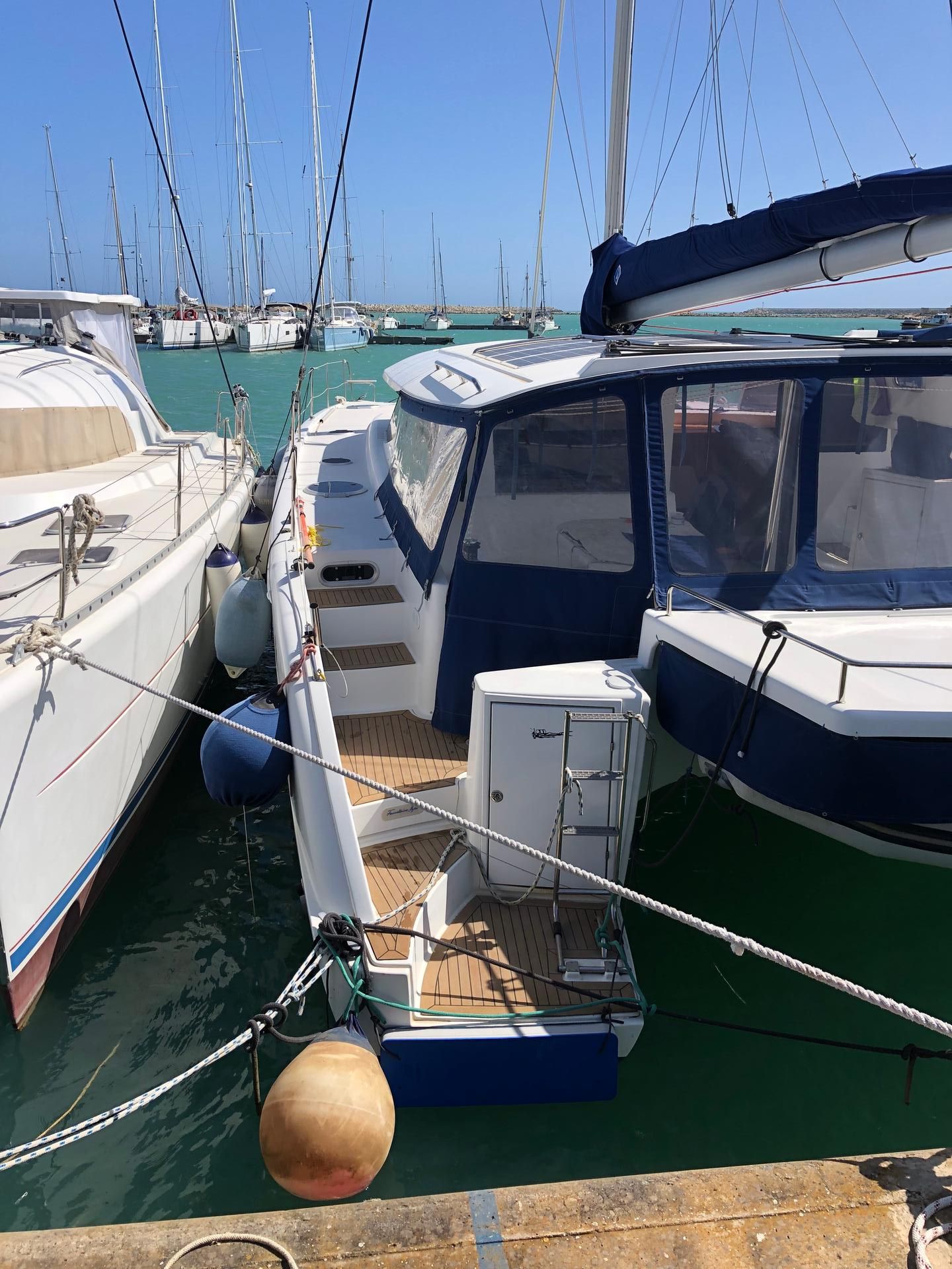 slider 15 Fountaine Pajot Salina 48